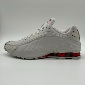 Nike Neymar Jr. x Shox R4 Platinum Tint BV1387‑002 Size 14 Pre-Owned Excellent